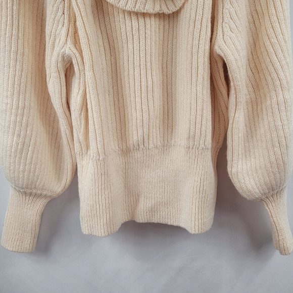 H&M Flounce Ruffle Sweater Blogger Fave - Picture 7 of 10